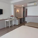 Koh Larn Riviera