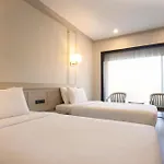 Pinnacle Grand Jomtien Resort And Beach Club