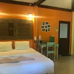 Chomjan Resort