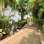 Villa Monsoon