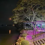 Mango House Resort