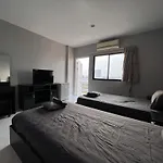 Emerald Hotel