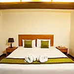 Tm Land Hotel
