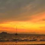 Royal Yao Yai Island Beach Resort