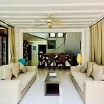 Amatapura Beachfront Villa 12, Sha Certified