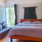 Tanakorn House