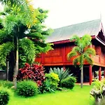 Umphangburiresort