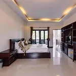 Baan Kiangnam Pattaya Resort