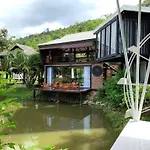 The White House Boutique Resort