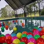 Sweet Garden Home Resort