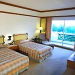 Bp Samila Beach Hotel & Resort
