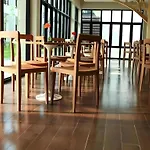Lumphawa Amphawa Resort