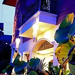 Phoomthai Garden Hotel