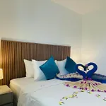 Baan Saint-Tropez Seaview Villas Kata Beach