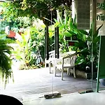 Hua Hin Avenue Hotel