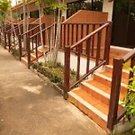 Sailom Resort Bangsaphan