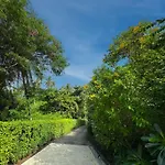 Lulu Villa