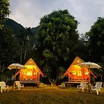 Khaosok Monkeys & River Camps