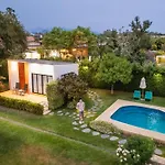 Rakmak Kan Resort & Cafe