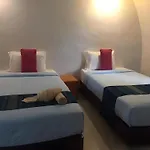Eskimo Resort