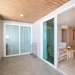 Jomtien Thani Hotel