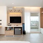 Jomtien Thani Hotel