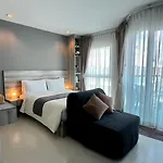 Grandblue Condominium#702 Seaview Topfloor Maephim Rayong