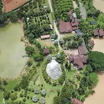 Nicslongstay Hotel