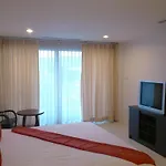 Hua Hin Avenue Hotel