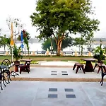 Pang Rujee Resort