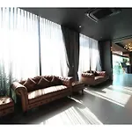 Royal King Suite