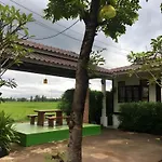 Ban Noi Resort Phrae