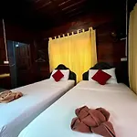 Greenplace-Samed Seahorse