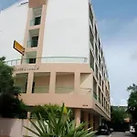 Central Place Hotel