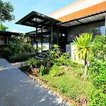 Oyo 503 Phuket Numnoi