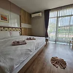 Ricci House Resort