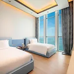 S Sriracha Hotel & Residence