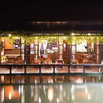 Thanicha Resort Amphawa