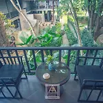 Baan Suan Residence เฮือนพักบ้านสวน