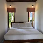 Itsara Bungalow