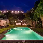 Isara Khao Lak