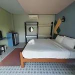 Phuphayot Resort