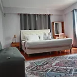 Beachfront Hotel Cha Am