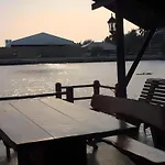 Ruennamyen Resort Amphawa