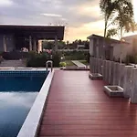Baanwaan Resort