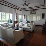 Sea Mountain Khanom Hotel