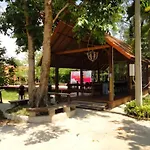 Rai Sai Luang Resort