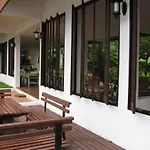 Baan Chuengkao Resort
