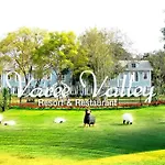 Varee Valley Resort And Restaurant