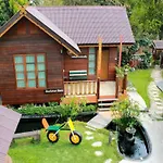 Ruen Lamai Lanna